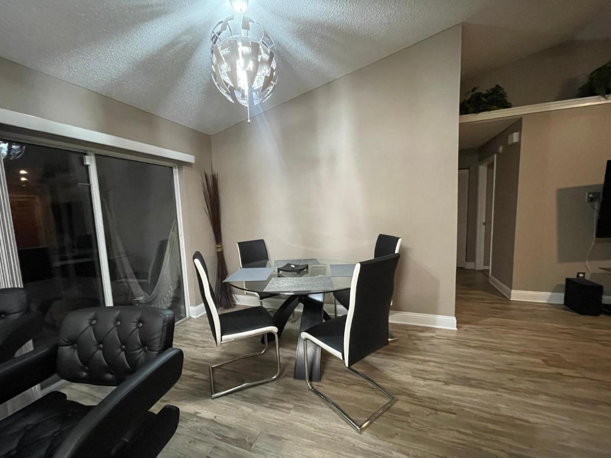 Cozy 3 Bedroom Home Close To Everything In Tampa! Exteriör bild