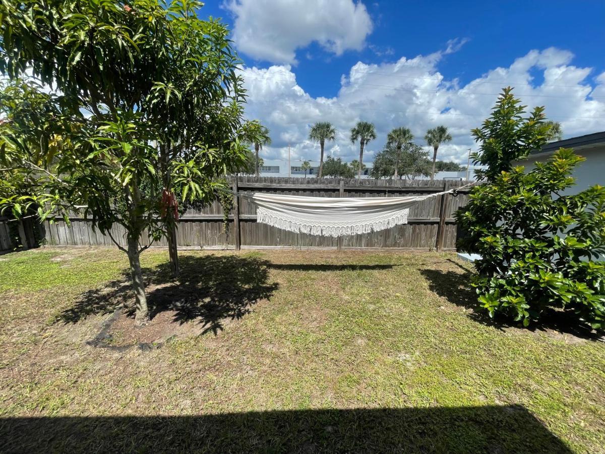 Cozy 3 Bedroom Home Close To Everything In Tampa! Exteriör bild